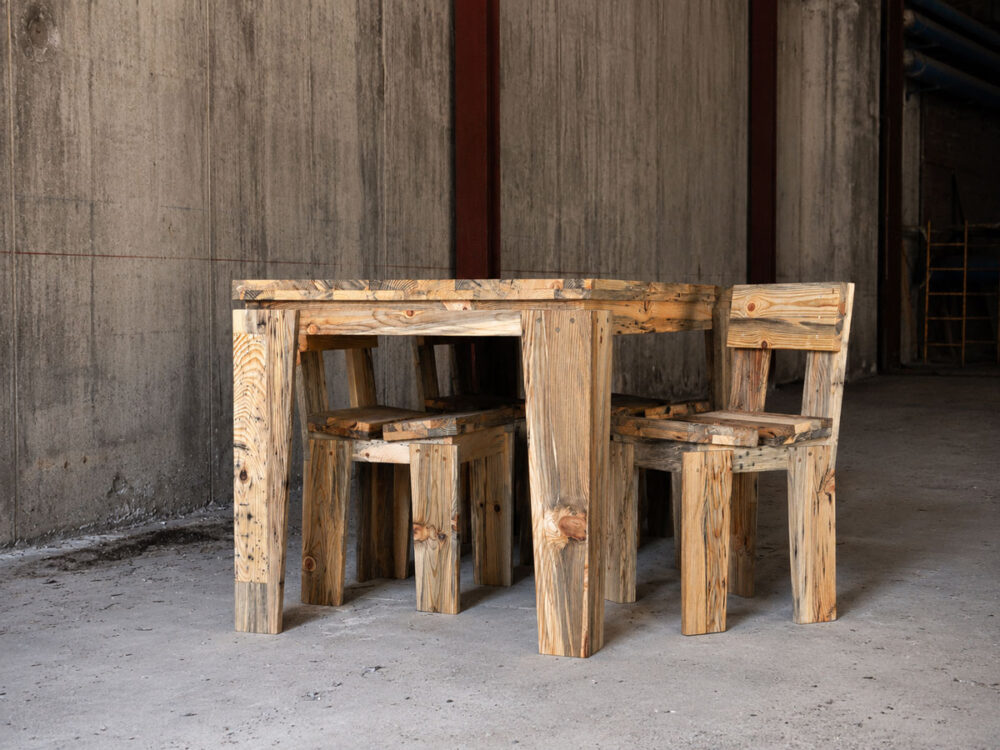 Colección Travertino en madera maciza recuperada de Pino silvestre azulado